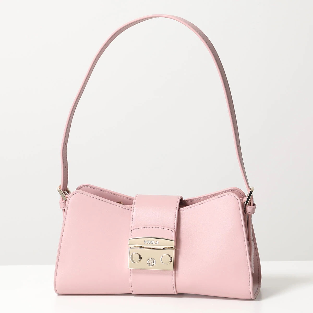 Furla フルラ ハンドバッグ METROPOLIS REMIX メトロポリス リミックス WB01112 AX0733 レディース レザー リボンシェイプ 鞄 カラー3色 【mega】