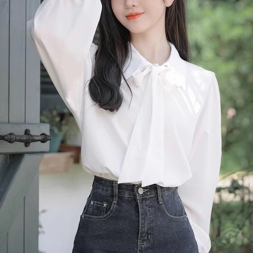 2024秋冬パフスリーブボウタイブラウス