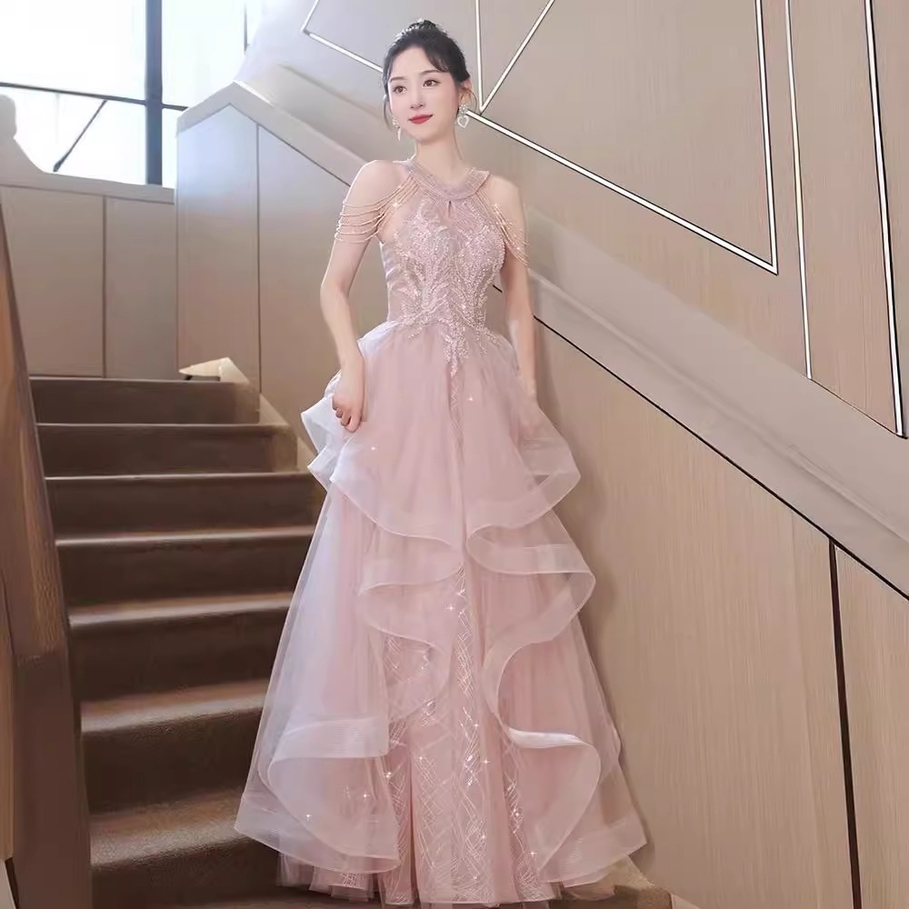 ドレススカート女性宴会気質ホスト芸術試験ピンクスーツ婚約感