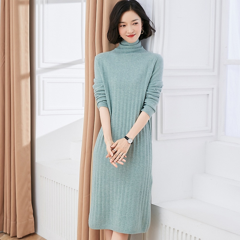 100% ウールニットセータースカート保温発熱春秋高襟コートにウールワンピースを掛けた女性はゆるい