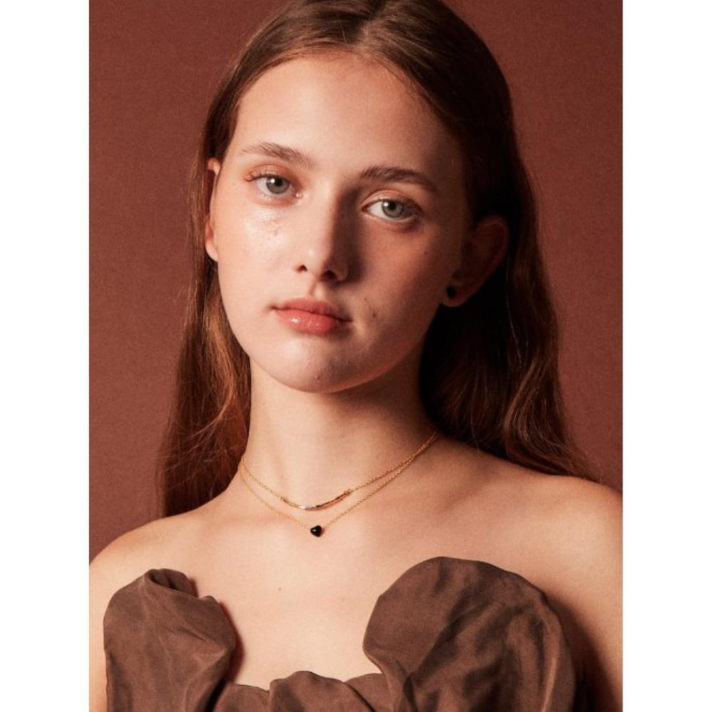 VINTAGE HOLLYWOOD Color Heart Necklace VH2279NE014B