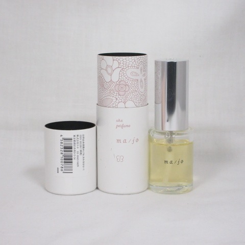 数回使用/シール切れ/開封済み uka perfume ma/jo ウカ パフューム マジョ ( 香水 ) 15mL ( 0205-y1 )