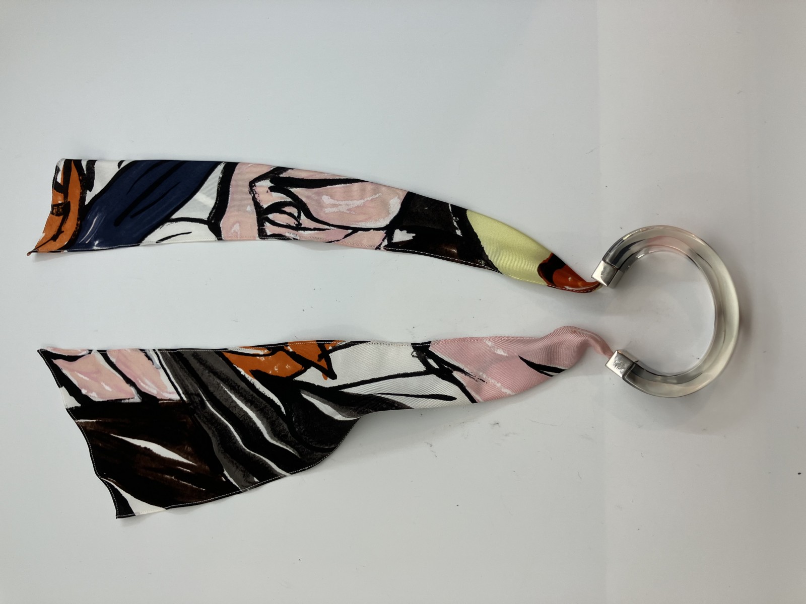 バングル スカーフ付 ブレスレット