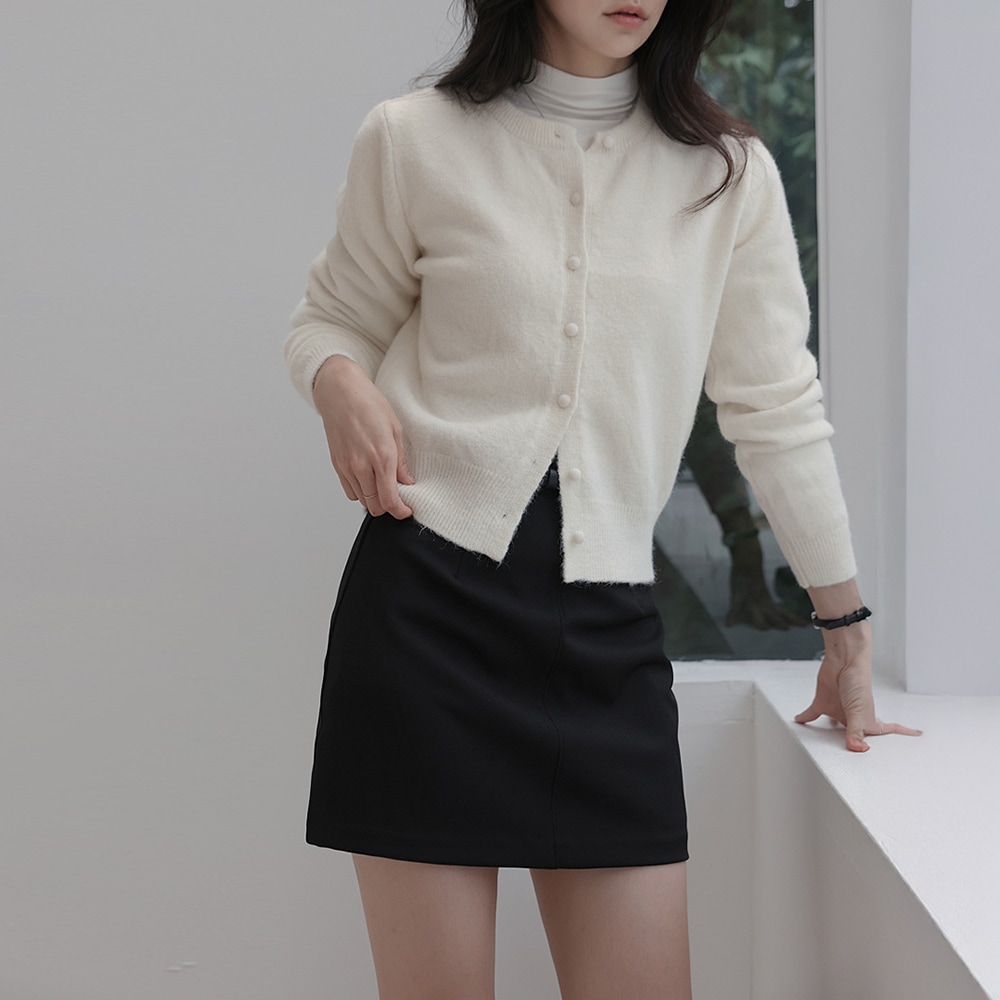 サロンティソフトラウンドニットカーディガン