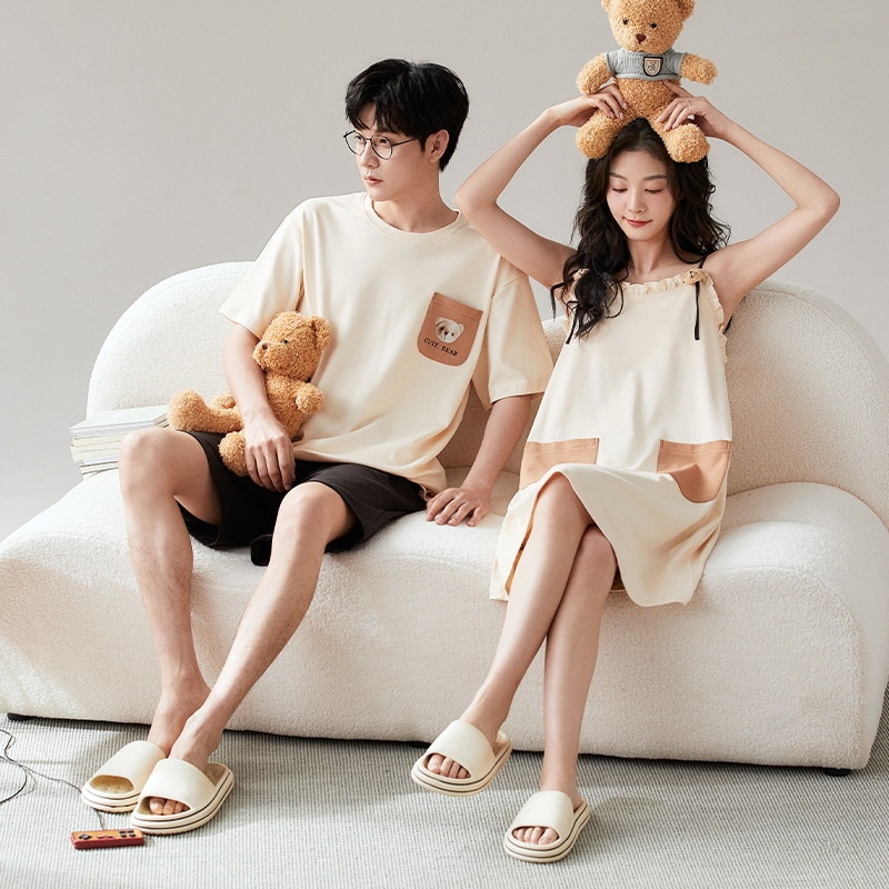 ペアパジャマ なら部屋着 ばかりでなく近くのコンビニにも行けます