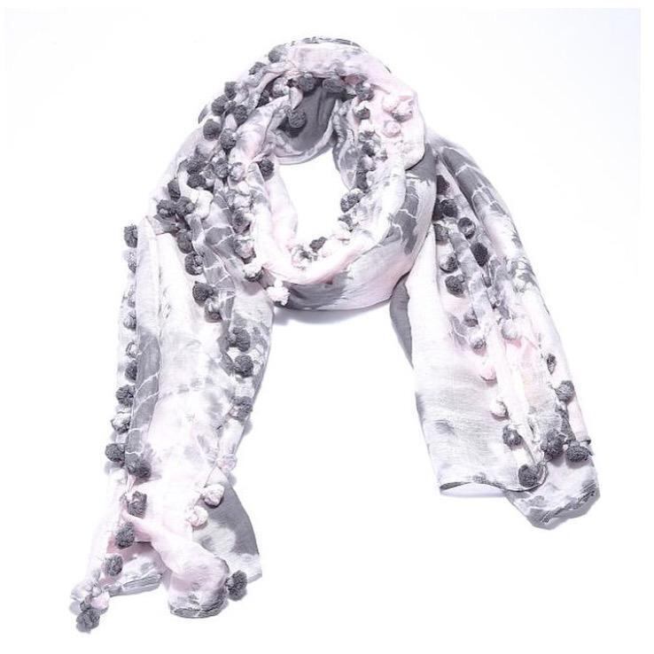 マルチクロス　ストール　パレオ　羽織り　ビーチウェア　インテリア　ソファカバー　枕カバー　カフェカーテン