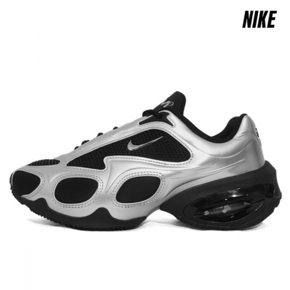 ナイキ エアマックス ミューズ メタリックシルバー ランニングシューズ