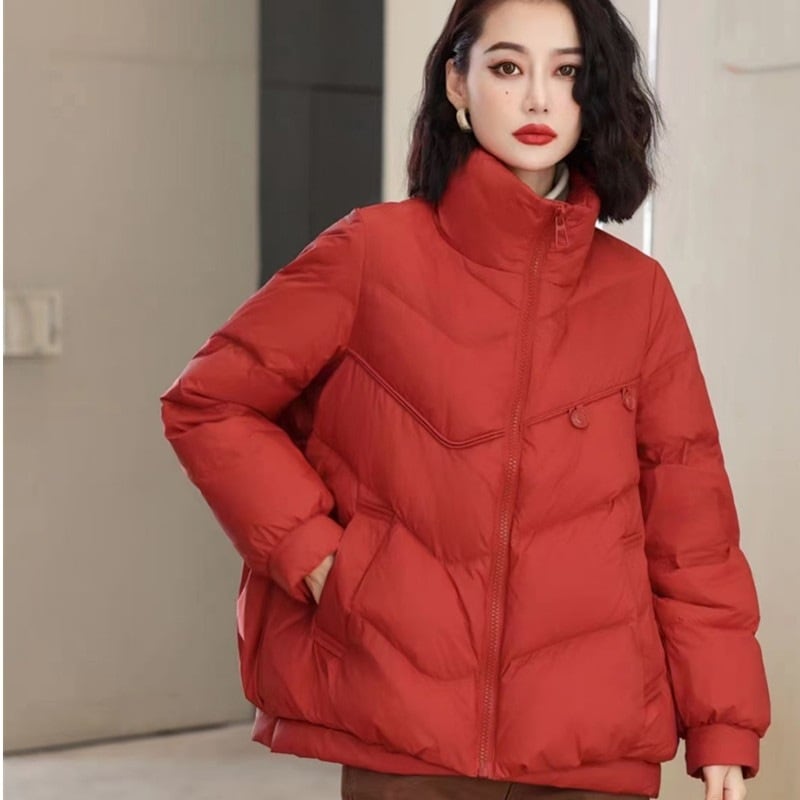 ダウンジャケット女性ショート東門韓版2023冬新ゆるい立襟小柄な白鴨パイル厚いパン服