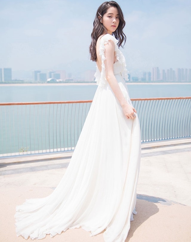 ファッションなデザイン 二次会 ウェディングドレス カラードレス ドレス 大人気 激安 花嫁 6 花嫁 二次会 ウェディングドレス ワンピース 刺繍 レース 白ワンピース ワンピ マキシ 二次会 ウェディングドレス ドレス サイズ S Xamera Se