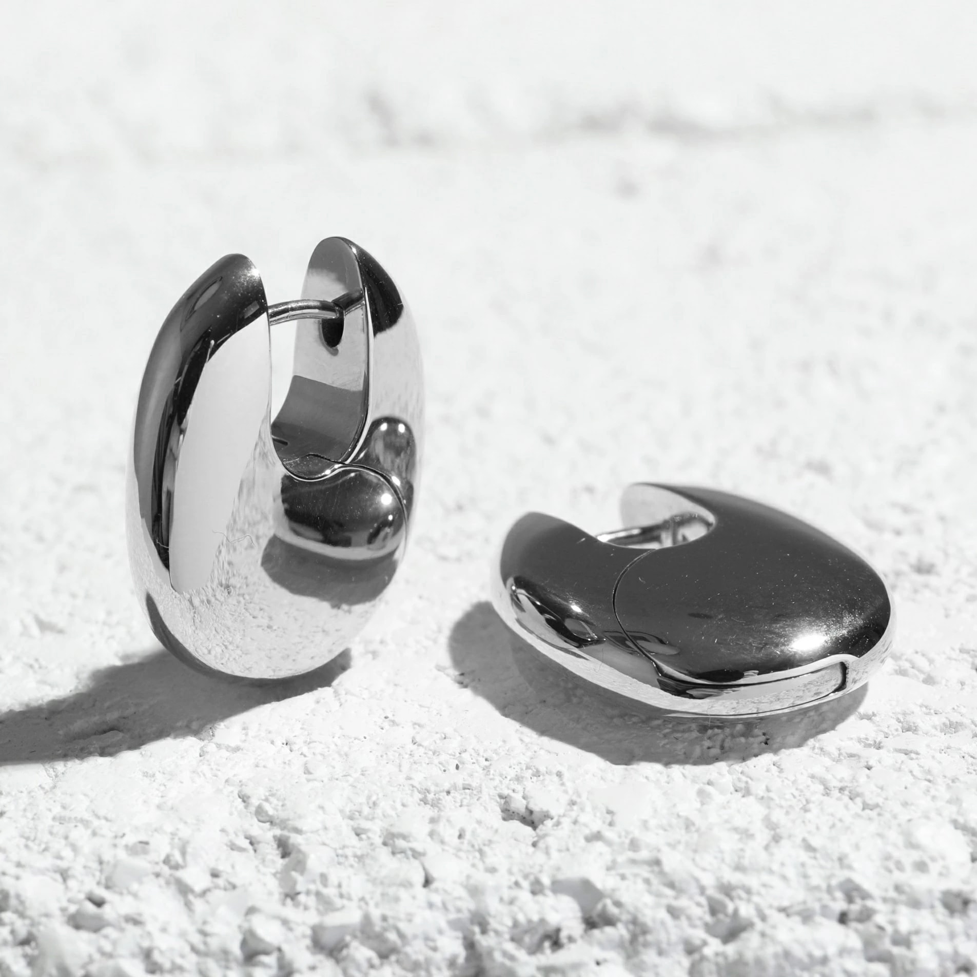 TOMWOOD トムウッド ピアス Pebble Hoops Medium ぺブル フープ ミディアム 101340 レディース silver925 アクセサリー シルバー