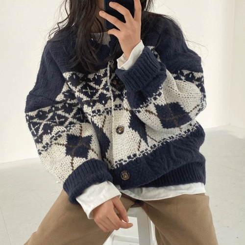 [注文殺到/元祖国韓国 いじめの意味 ノルディック アーガイル ニット 冬 カーディガン