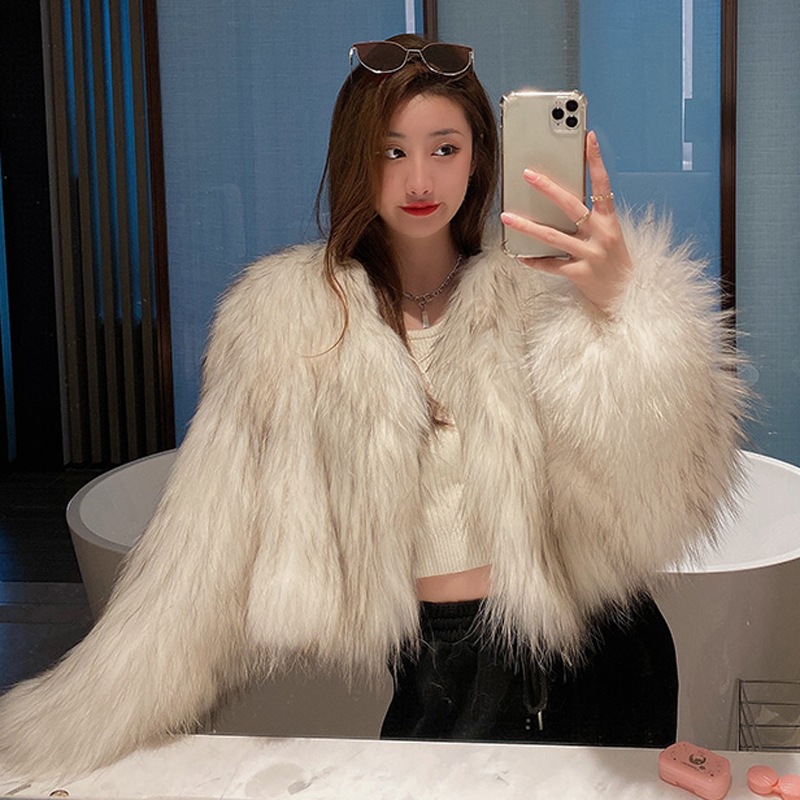 2023 新しいストリートスタイルの女性インターネット有名人のためのアライグマの毛皮模造毛皮コートスリムショート長袖コート