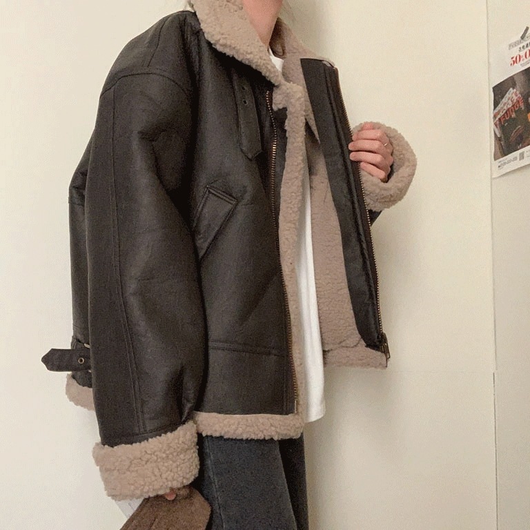 [ルーズフィット]ムード ハイネック ボア ムートン ジャケット(2color) 7,650円
