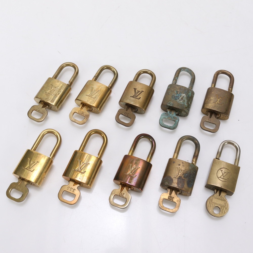 まとめ 10点 セット カデナ パドロック南京錠キー鍵ゴールド バッグ モノグラム ダミエ トート ショルダー シルバー メンズ レディース MMM BI12-2 中古