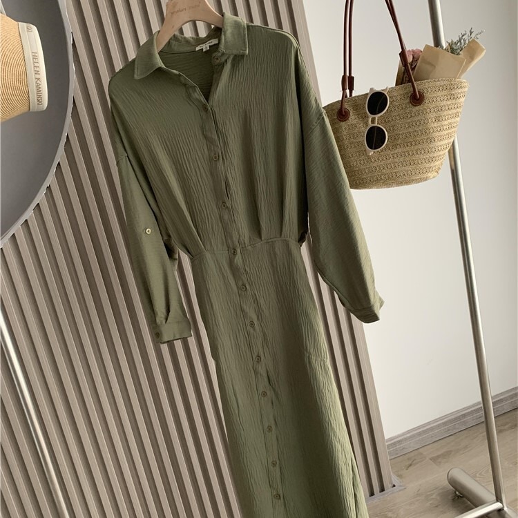 フロントボタン ワンピース シャツワンピース 膝下 ミモレ丈 ロング丈 長袖 ドロップショルダー 襟付き Iライン ウエストマーク ウエストリボン サイドポケット 前開き きれいめ シンプル