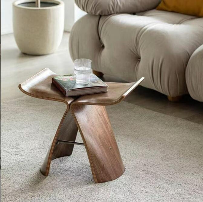 天然シンプルチェア軽量贅沢風高級個性的な家庭用化粧ベンチ実木ミニベンチ 靴履き替えるチェア　椅子　好きなものだけに囲まれるミニマルな空間