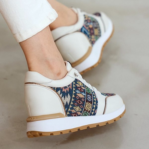 [シューズ] イラストパターン 厚底 女性用 レディース スリッポン スニーカー 運動靴 7cm sjpe-S-811