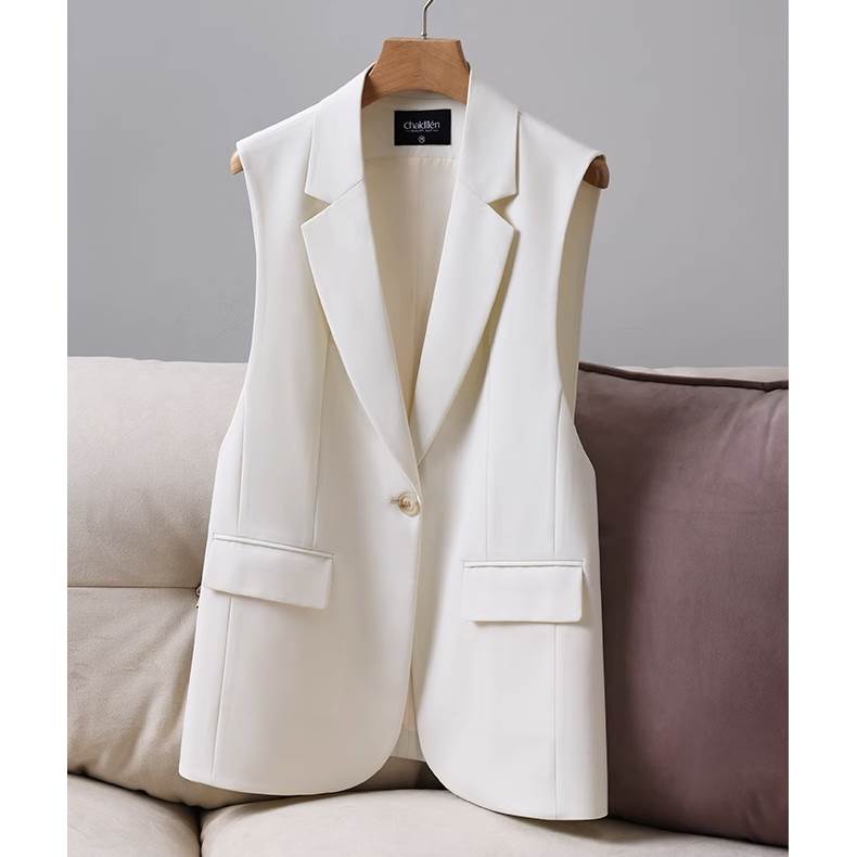 トップス ベスト スーツ ロング ロング丈 袖あり ノースリーブ テーラードカラー Aライン ポケット 前開き ボタンあり きれいめ カジュアル 大人 上品 おしゃれ お洒落 かっこいい クール 無地