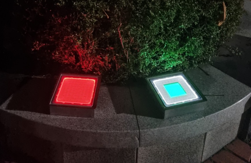 太陽光LED埋込灯 埋め立て灯 庭園灯 芝灯