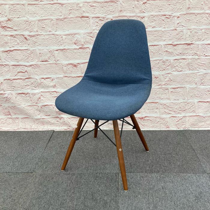 ダイニングチェア シェルチェア リプロダクト ミディアムブルー ダイニングチェアー リビングチェア リビングチェアー 食卓椅子 食卓用 ダイニング リビング 食卓 食事 チェア 北欧 おしゃれ