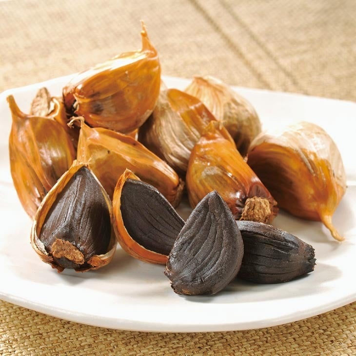 青森県産訳あり熟成発酵黒にんにく 1.6kg（1.4kg＋200g増量） 黒にんにく 黒ニンニク 発酵 青森県産