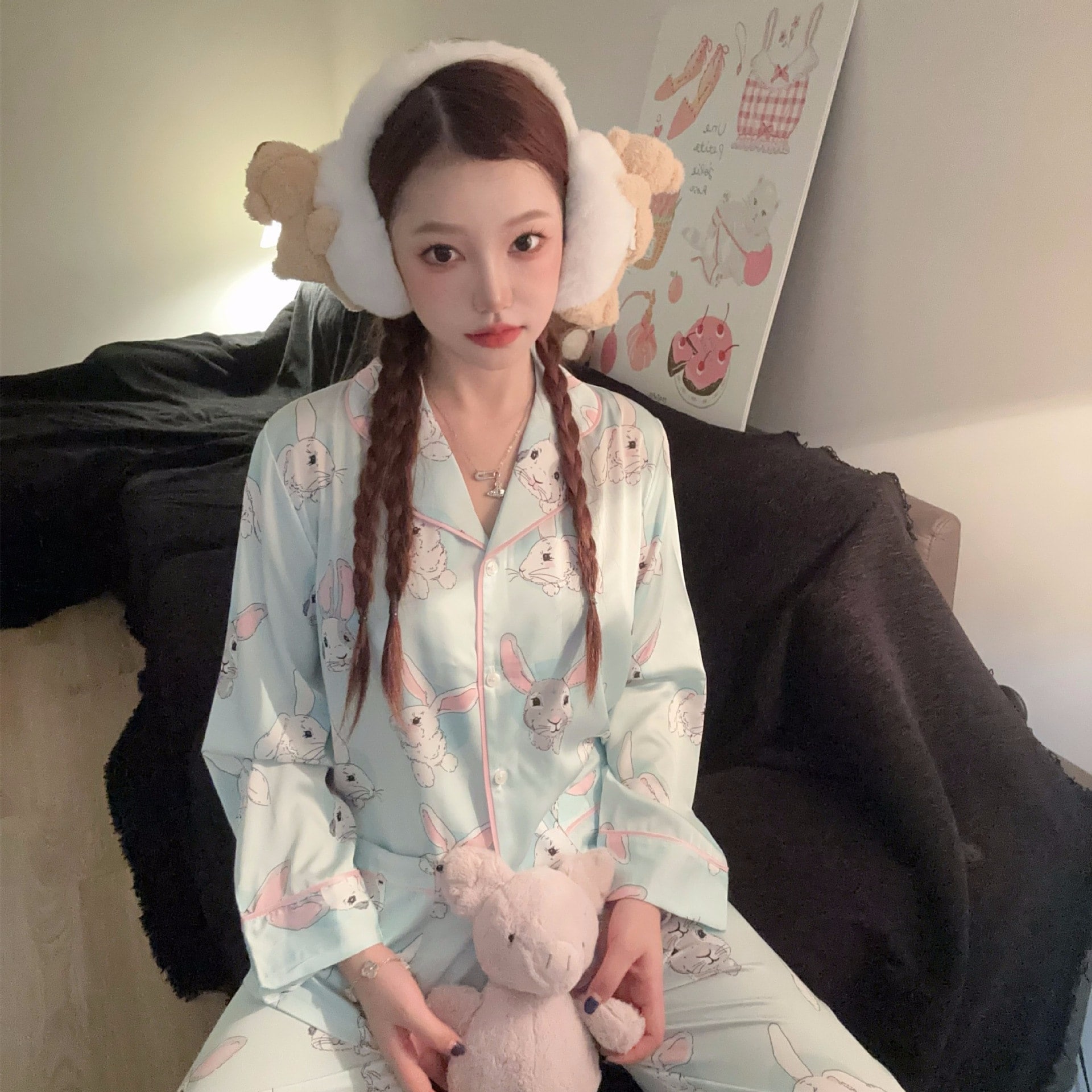 春秋の新型の甘美 韓国ファッション 可愛い 半袖 部屋着 でかわいい風のパジャマの女性の氷の糸のウサギのプリントの部屋着