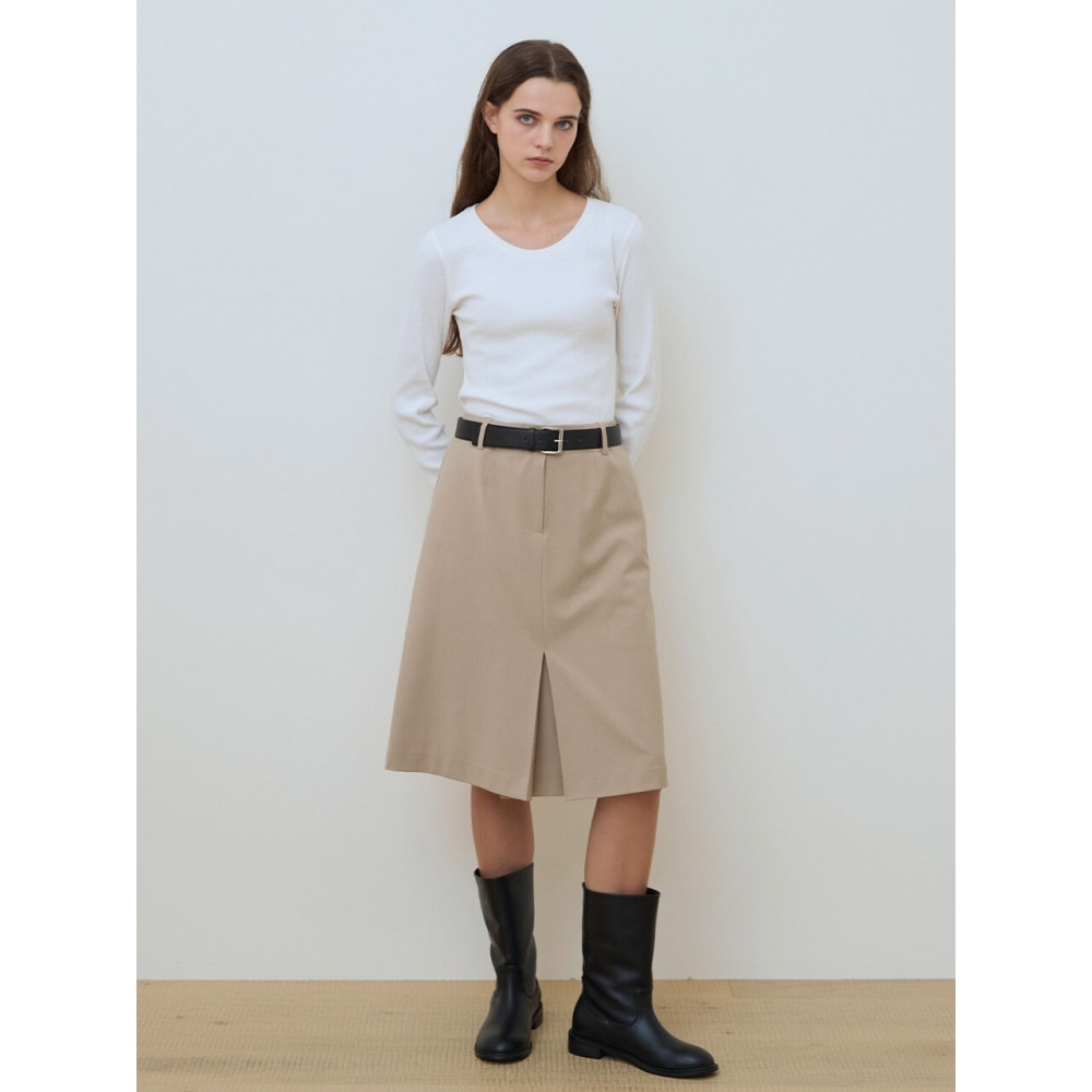A.T. コーナープリーツミディスカートベージュ (AESK4C409I2) 15,484円