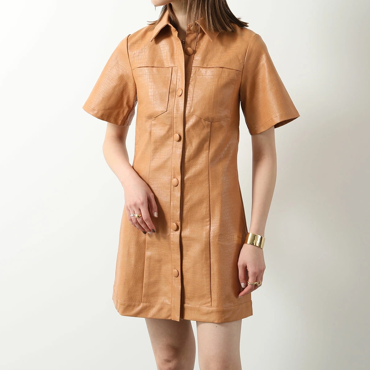 GHOSPELL ゴスペル ワンピース Alexa PU Mini Dress レディース ミニ丈 シャツワンピース フェイクレザー 合皮 クロコ調 チュニック Cashew-Brown