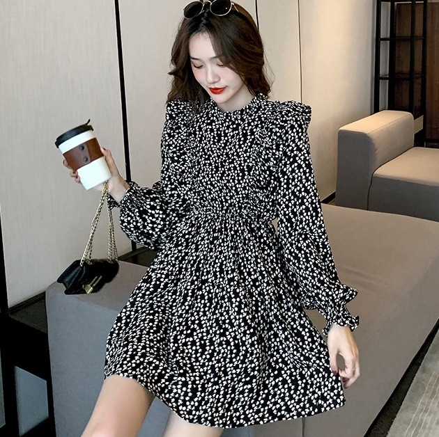 ワンピース フレアワンピース ミニ ミニ丈 ショート ショート丈 膝上 袖あり 長袖 スタンドカラー フレア Aライン フリル ウエストマーク ハイウエスト 薄手 かわいい 大人可愛い おしゃれ