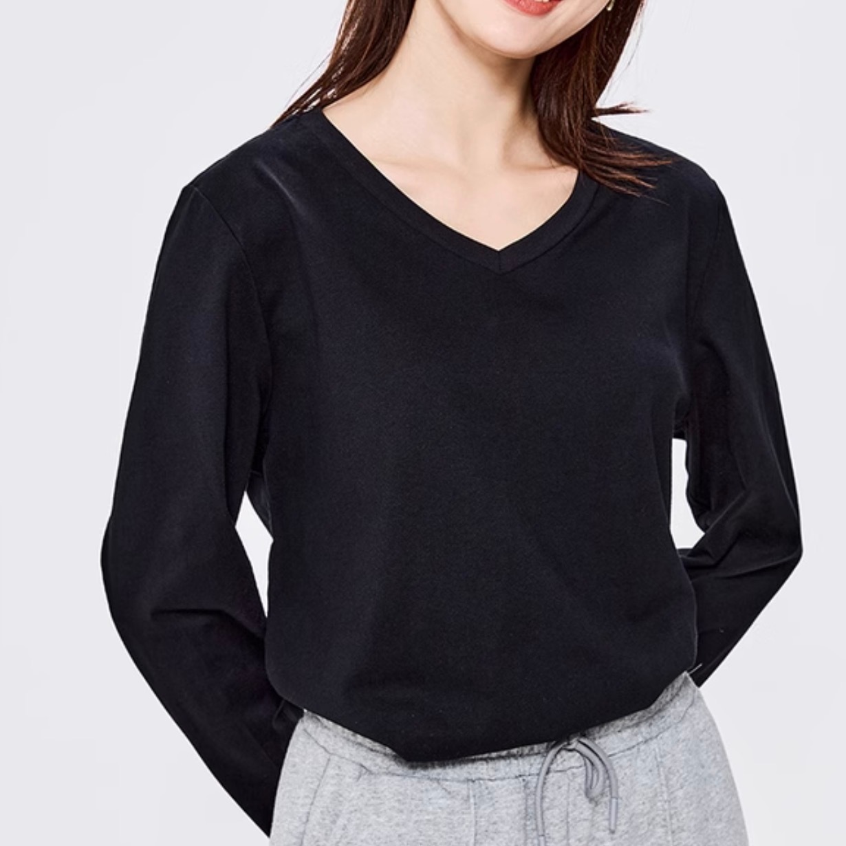 レディース トップス ロンT カットソー デート ミディアム丈 袖あり 長袖 萌袖 Vネック 襟なし 伸縮性 かわいい 大人可愛い きれいめ シンプル カジュアル 上品 おしゃれ お洒落 レトロ