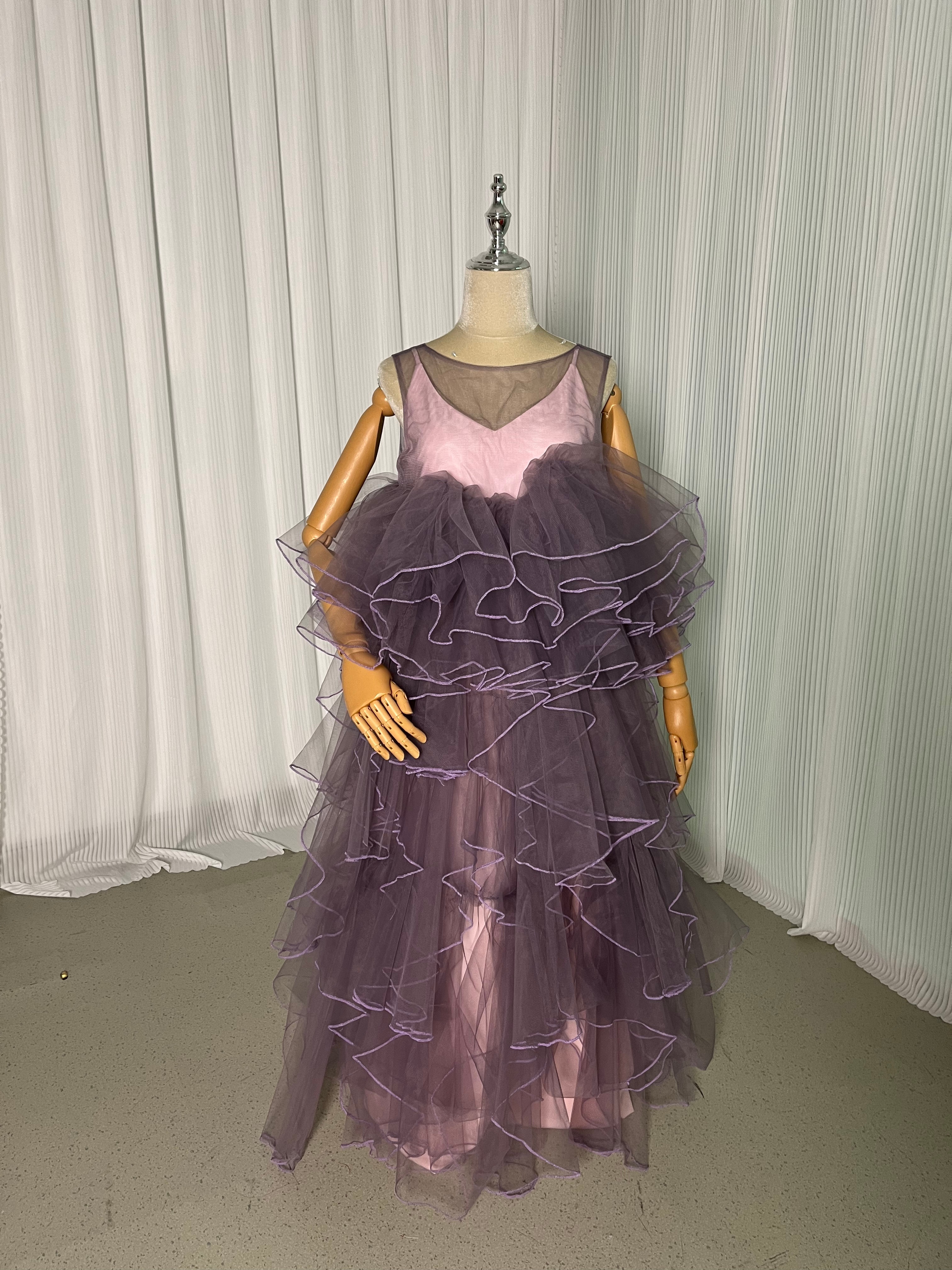 カラードレス ピンク紫 パーティードレス ラッフルフリル デザイン感 ツーピース 音楽会/発表会など