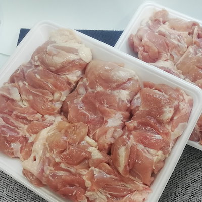 鶏モモブロック 2kg 鶏肉 ブラジル産のサムネイル