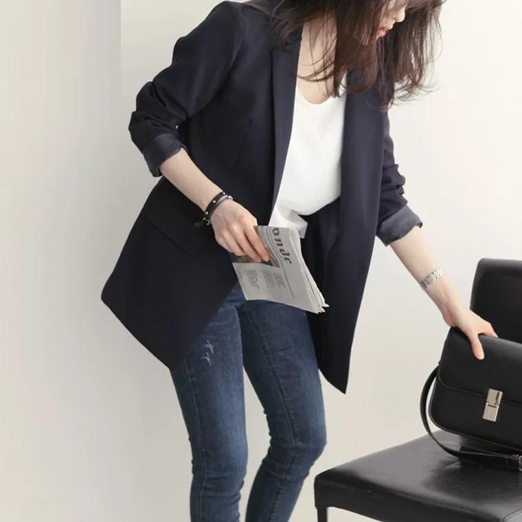 アウター ジャケット ショート丈 袖あり 長袖 ストレート ポケット 前開き 薄手 きれいめ シンプル カジュアル 大人 上品 おしゃれ お洒落 かっこいい 大人女子 こなれ感 メンズライク