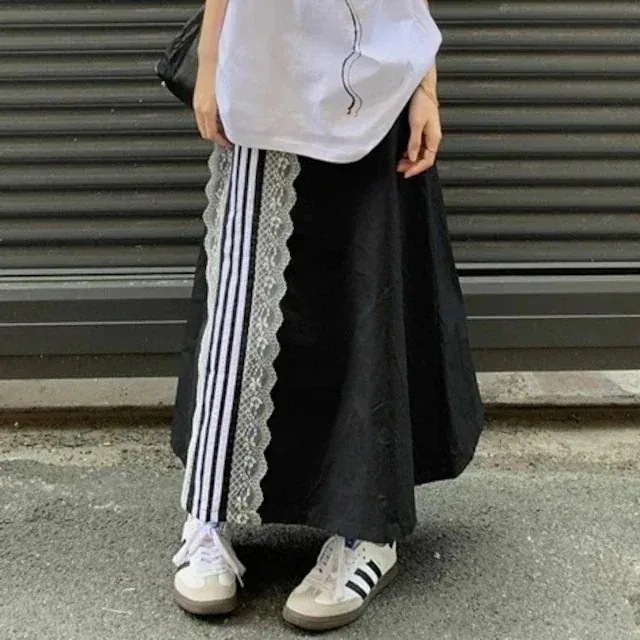 スカート ロング丈 Aライン ストライプ レース ハイウエスト 美脚効果 脚長効果 細見え 黒 ブラック おしゃれ かわいい 甘辛 韓国ファッション レディース お出かけ