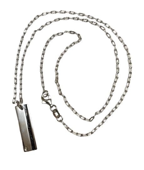 天然ダイヤモンド シルバー925　お洒落な純銀プレートネックレス