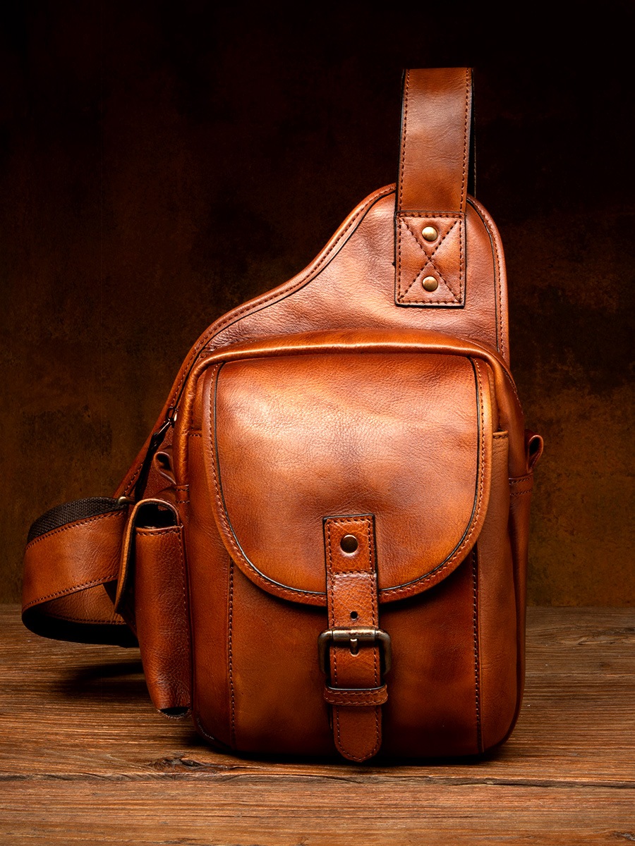 36/5000 翻译 時間が復古の潮手拭いて色をつける真皮の胸かばん男性の頭層植なめし牛革の胸かばんカジュアルなショルダーバッグ