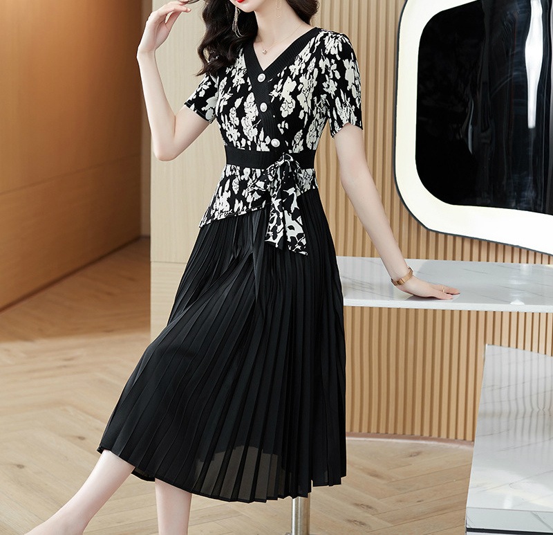 大人かわいい ロング 50代 30代 ロング丈 ブラック マキシ丈 ファッション 40代 大きいサイズ 母 きれいめ ワンピース 上品 おしゃれ 美人 長袖 グリーン レディース ミモレ丈 母親 春