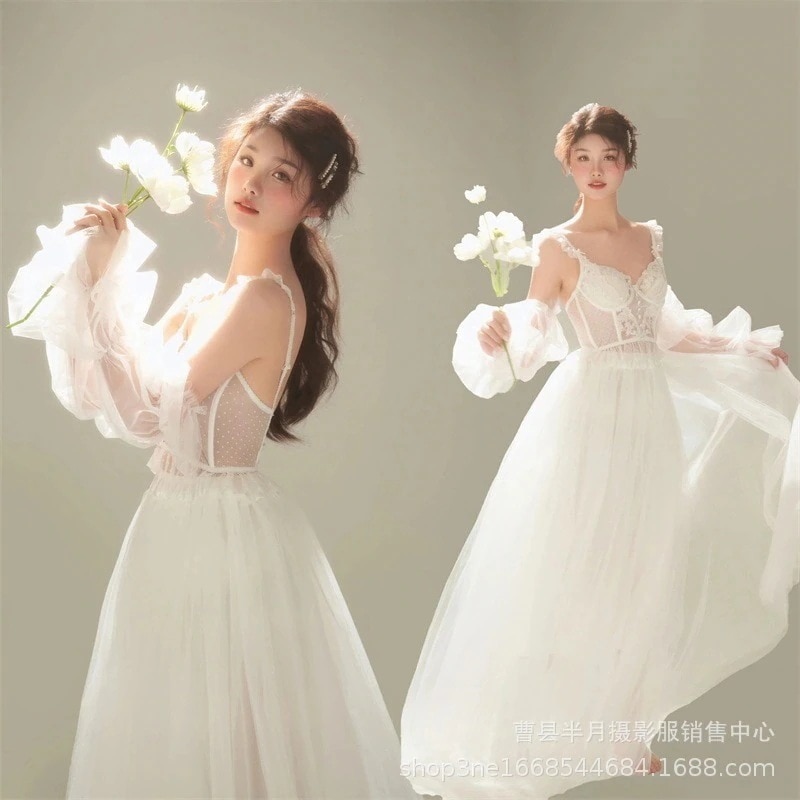 レースのウェディングドレス アート写真 サリー スタジオガール 肖像画 服装