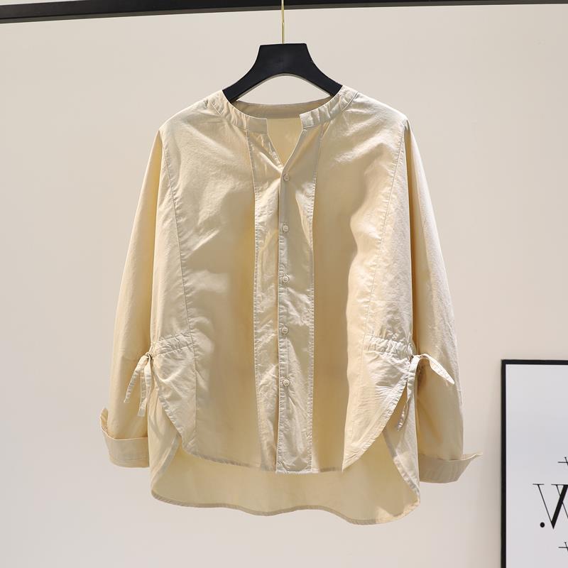 トップス シャツ ブラウス 白シャツ 白トップス 袖あり 長袖 クルーネック 襟なし リボン 前開き ノーカラー 無地 カジュアル ギャザー入り かわいい ガーリー 春 韓国 オフホワイト ブラック