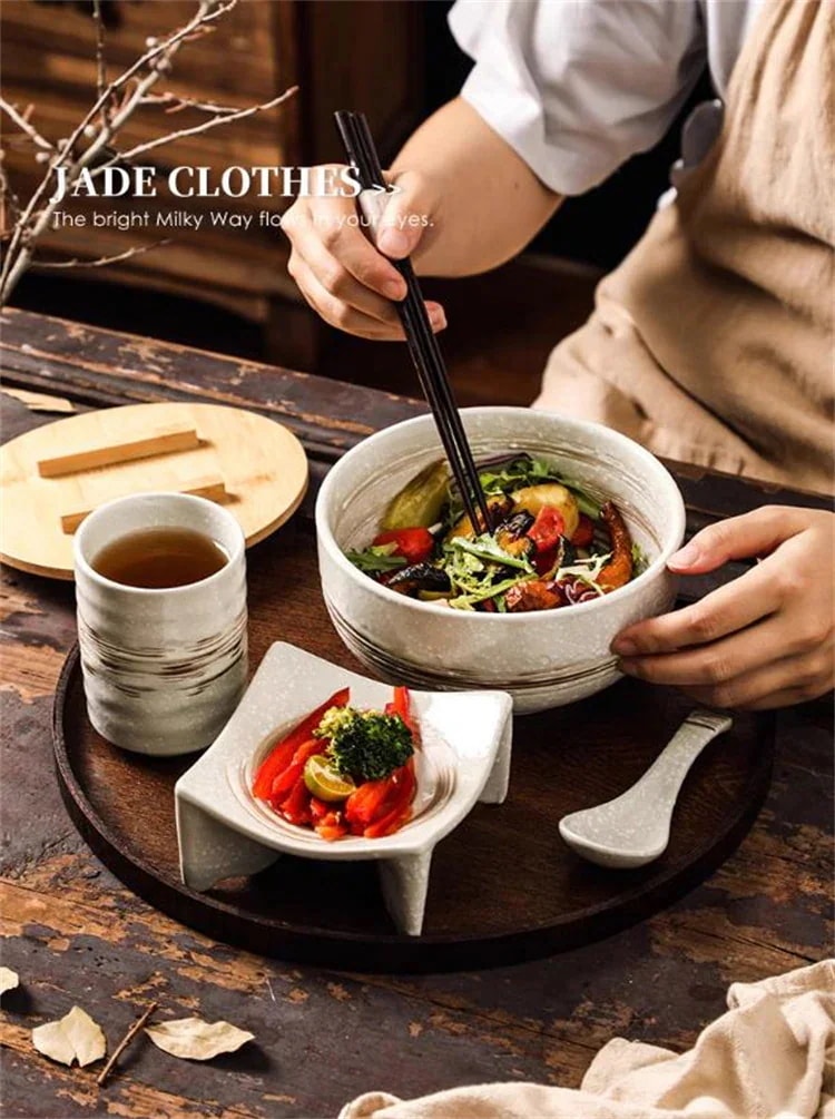 【急速出荷!】早い者勝ち 朝食一人前 陶器食器 トレイ付き サラダボウル プレートセット 麺碗 コンパクト食洗機対応