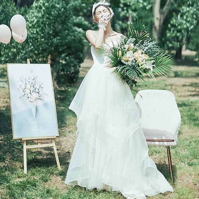 ウエディングドレス 二次会 チュール aライン 花嫁 レディース ロングドレス 前撮り 披露宴 白 ビーチ婚 ブライダル シンプル20代30代 ビーチフォト 可愛い白