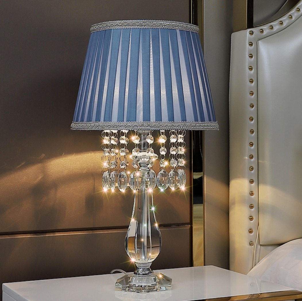 電気スタンド 現代のファッション水晶寝室ベッドヘッド照明器具