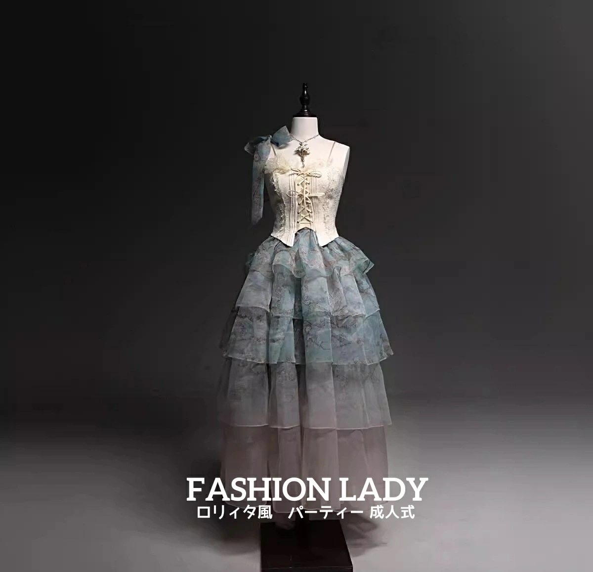 高評価!超人気 高品質 レディースドレス ロリィタ風 上品 きれいめ パーティー 宴会 お呼ばれ 舞台演出 成人式 ロング丈 キャミソール ２色 ホワイト ブラック 司会 姫系 プリンセス 誕生日 プ
