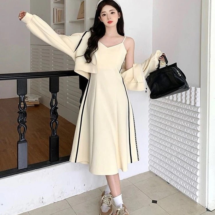 カジュアル 二点セット 汎用性が高い 質感 おしゃれ 大きいサイズ ワンピース 流行り 母の日 スウェット セットアップ 運動 二点セット 感 4,725円