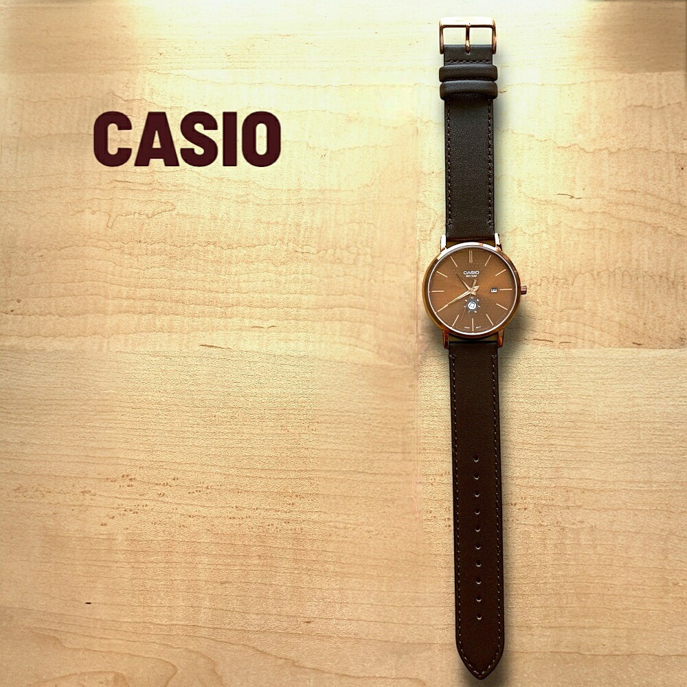 日本未発売 カシオ CASIO 腕時計 メンズ 収納ケース付き シンプル ダークブラウン レザー 革ベルト デイデイト表示 防水 ビジネス カジュアル プレゼント ギフト 時計 男性 誕生日 記念日 6,715円