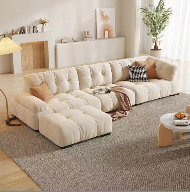 クリーム風ベルベットソファリビングモダンシンプル家庭用　曇り形ソファー　ふわふわ　２人　３人掛けソファー