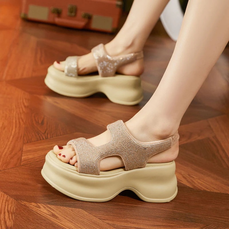 レディース ウェッジソール 歩きやすい スポーツサンダル 夏 カジュアル 2025新作サンダル スポサン美脚 シューズ今っぽ！ストラップサンダル