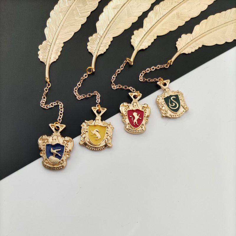 【1つ買うと10つ無料】ハリーポッターの誕生日プレゼント羽しおり病院制服エルク署名ペン 53,743円