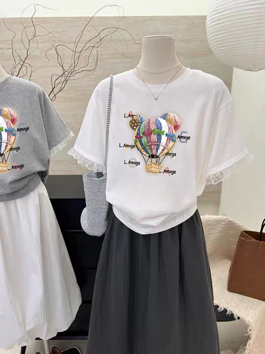 【1点ご購入 で10点プレゼントいたします】春レースのパッチワーク袖口丸首半袖Tシャツ女2025インナーTシャツ白のコーデュロイトップス