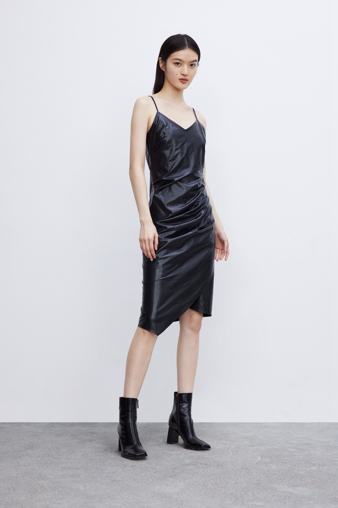 夏 レディース ファッション トレンディ クール 個性 サスペンダー レザースカート ドレス ワンピース スタイリッシュ ブラック XS S M L XL ワンピース 膝上 袖なし かわいい